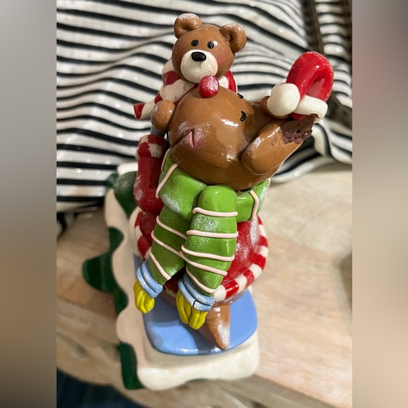 Claydough stocking hook bear & slay w/ 2 mantle hooks floral embossed bundle - Picture 7 of 16